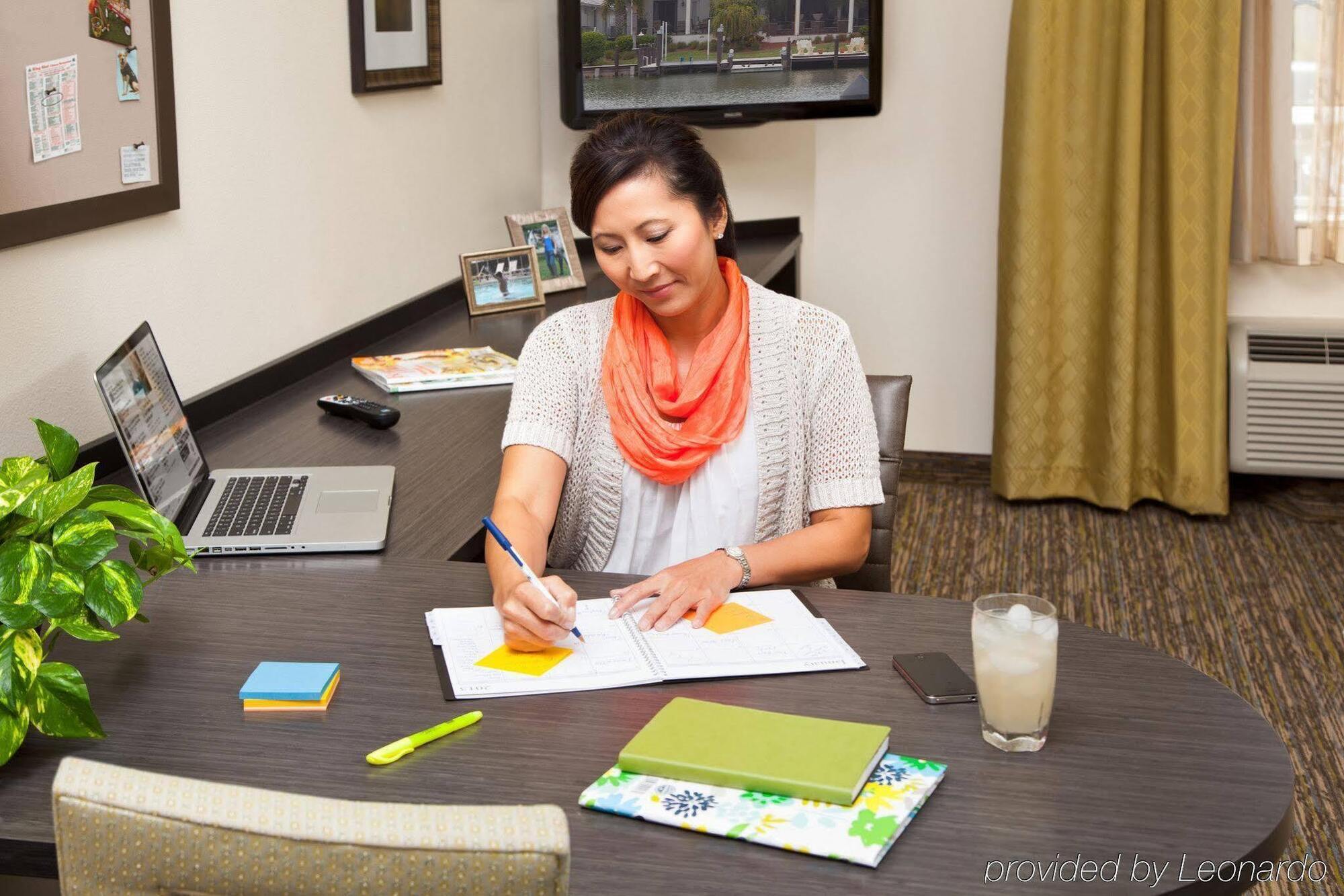 Candlewood Suites Bloomington By Ihg Exteriér fotografie
